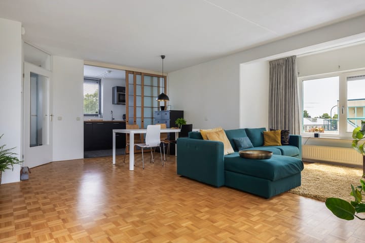 Foto 8 van Aartsbisschop Romerostraat 539