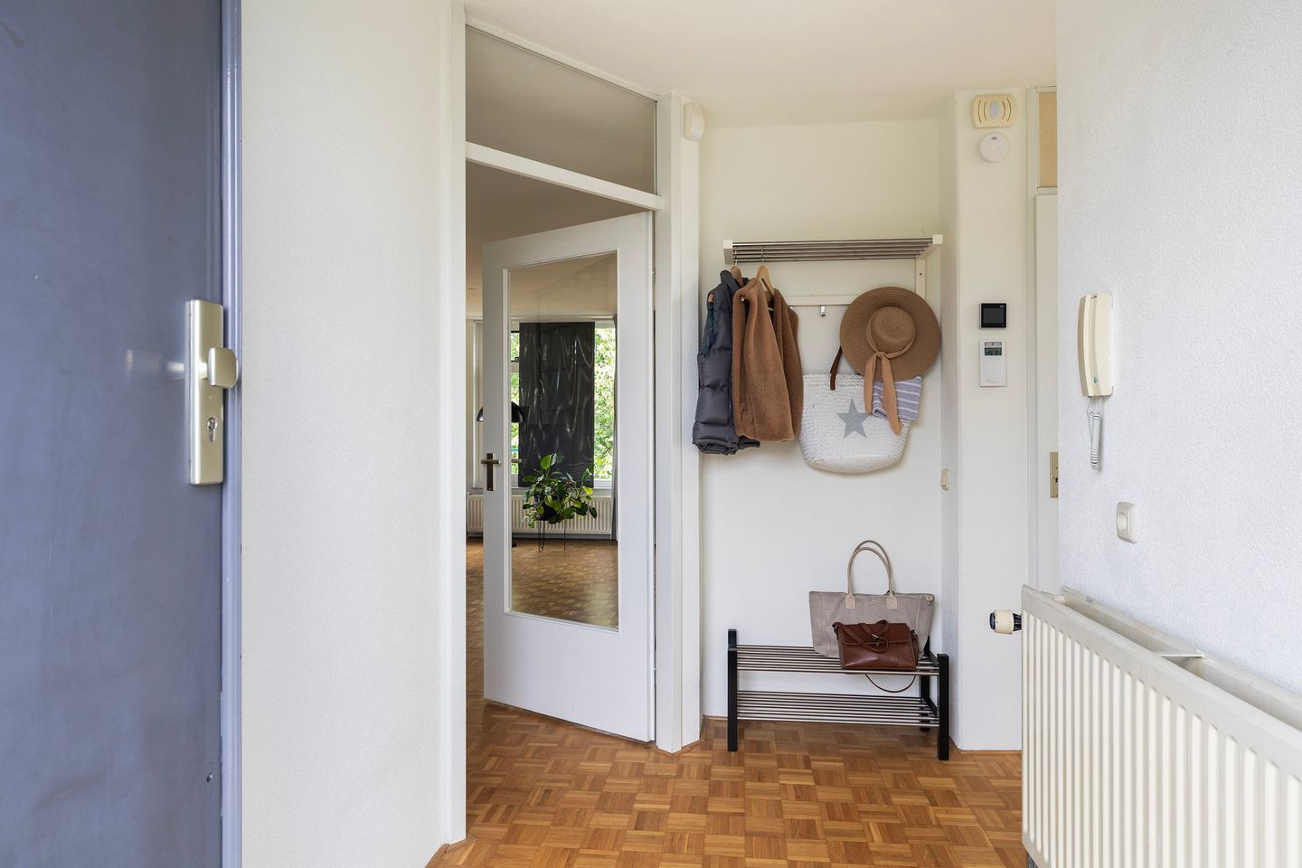 Foto 19 van Aartsbisschop Romerostraat 539