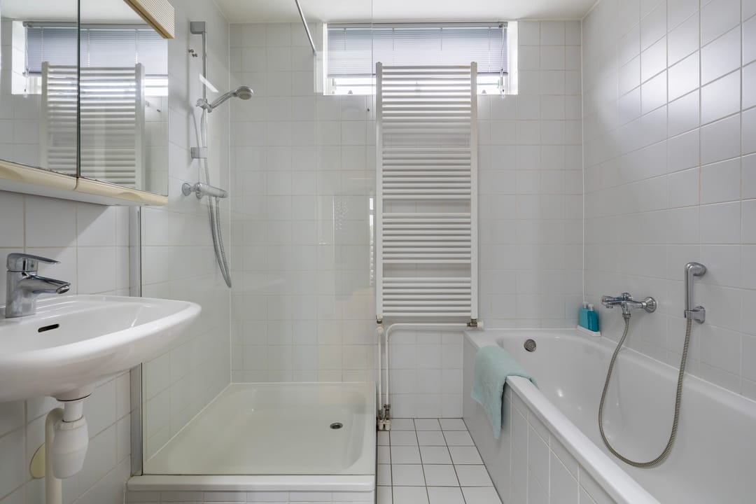 Foto 22 van Aartsbisschop Romerostraat 539