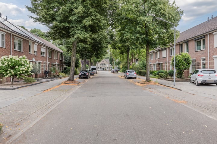 Foto 41 van Dominee de Jonglaan 30