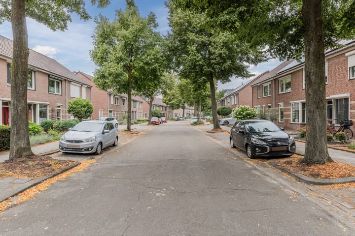 Foto 40 van Dominee de Jonglaan 30