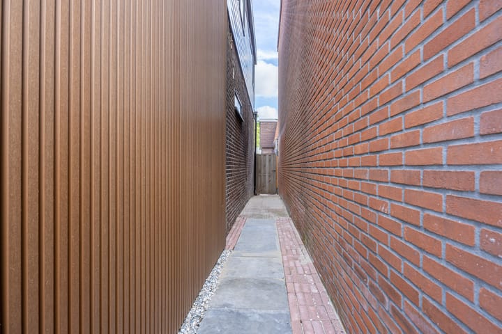 Foto 15 van Duinkerken 1-F