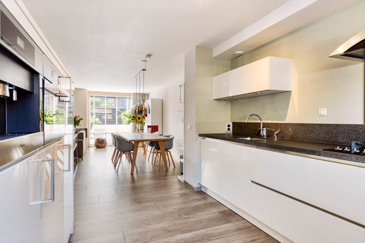 Foto 8 van Willem Landrélaan 6