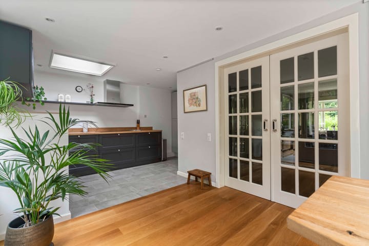 Photo 10 of Middenlaan 48