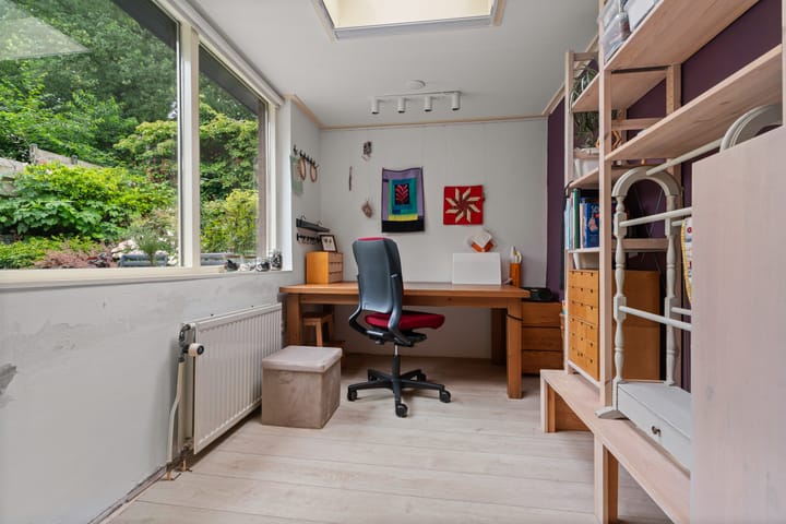 Photo 17 of Middenlaan 48