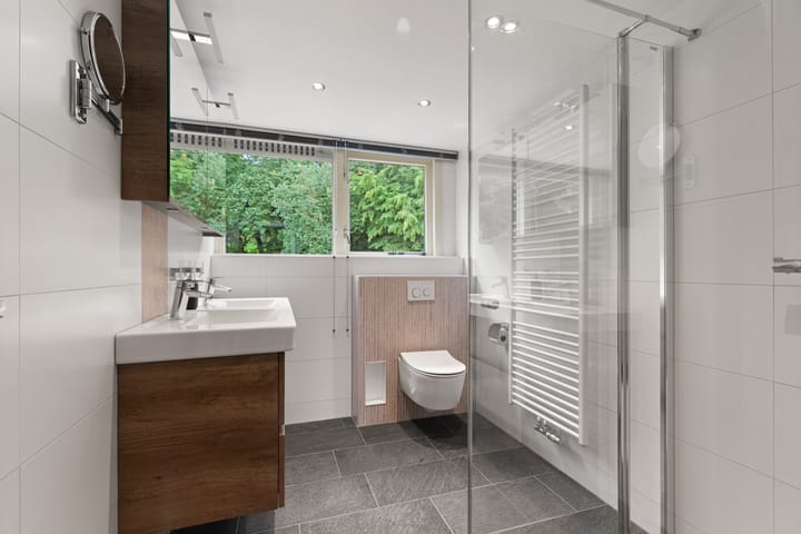 Photo 26 of Middenlaan 48