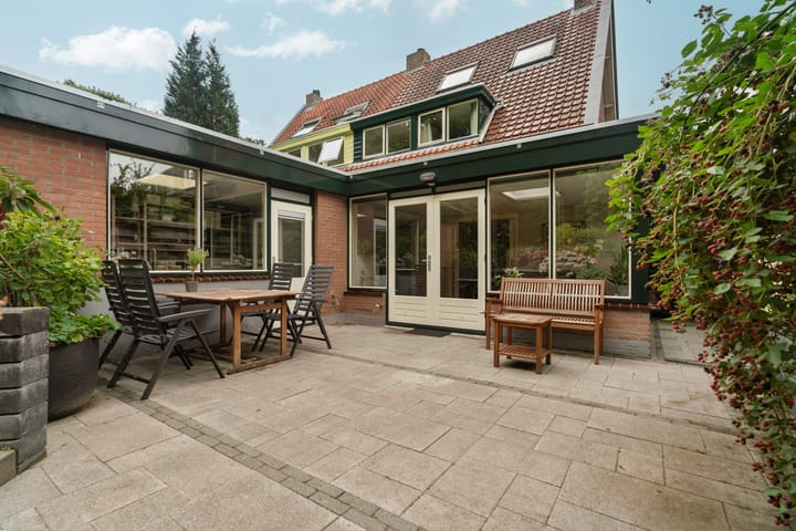 Photo 38 of Middenlaan 48