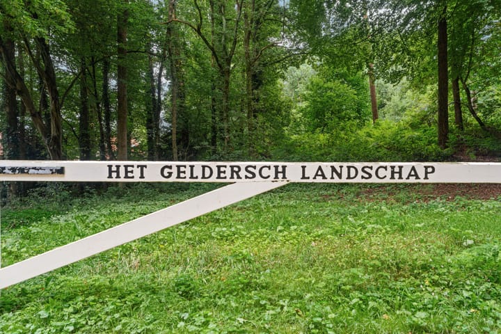 Photo 56 of Middenlaan 48