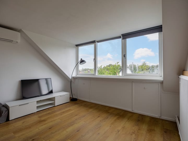 Foto 26 van Parallelweg 25