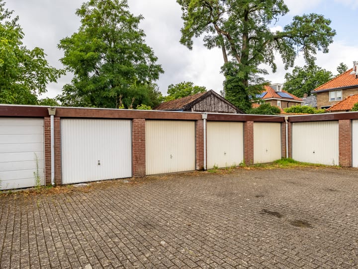 Foto 34 van Parallelweg 25