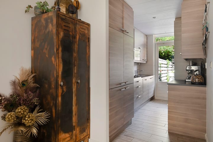 Photo 2 of Bloemkwekersstraat 34-A