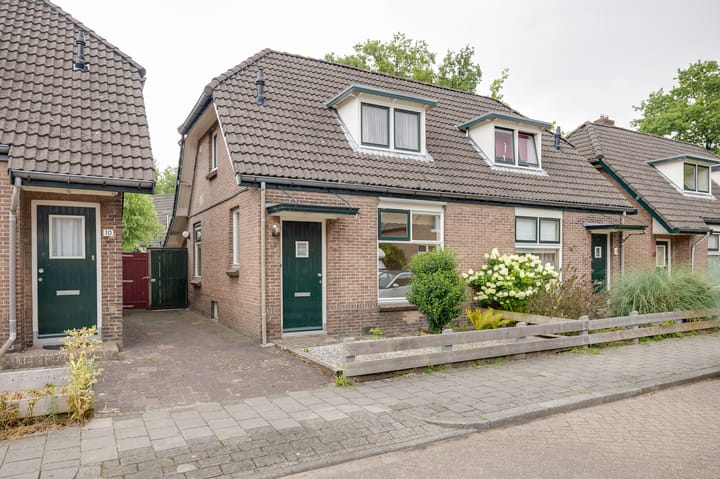 Weimarstraat 8