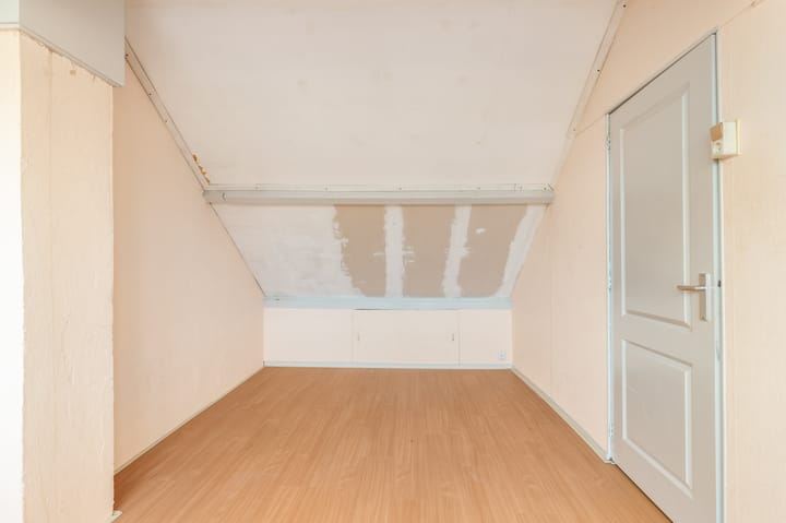 Foto 32 van Deken Waarestraat 17