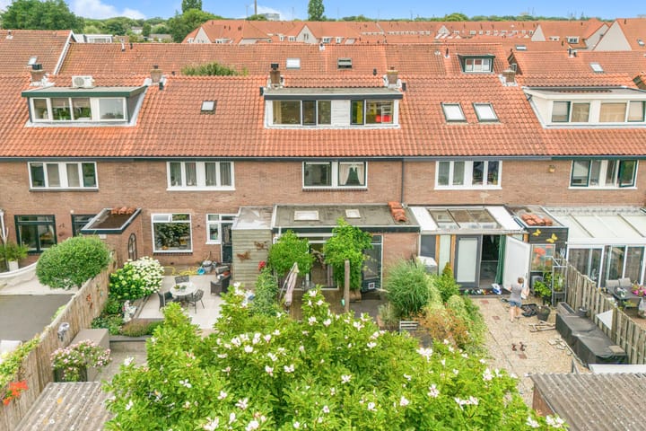 Foto 35 van Deken Waarestraat 17