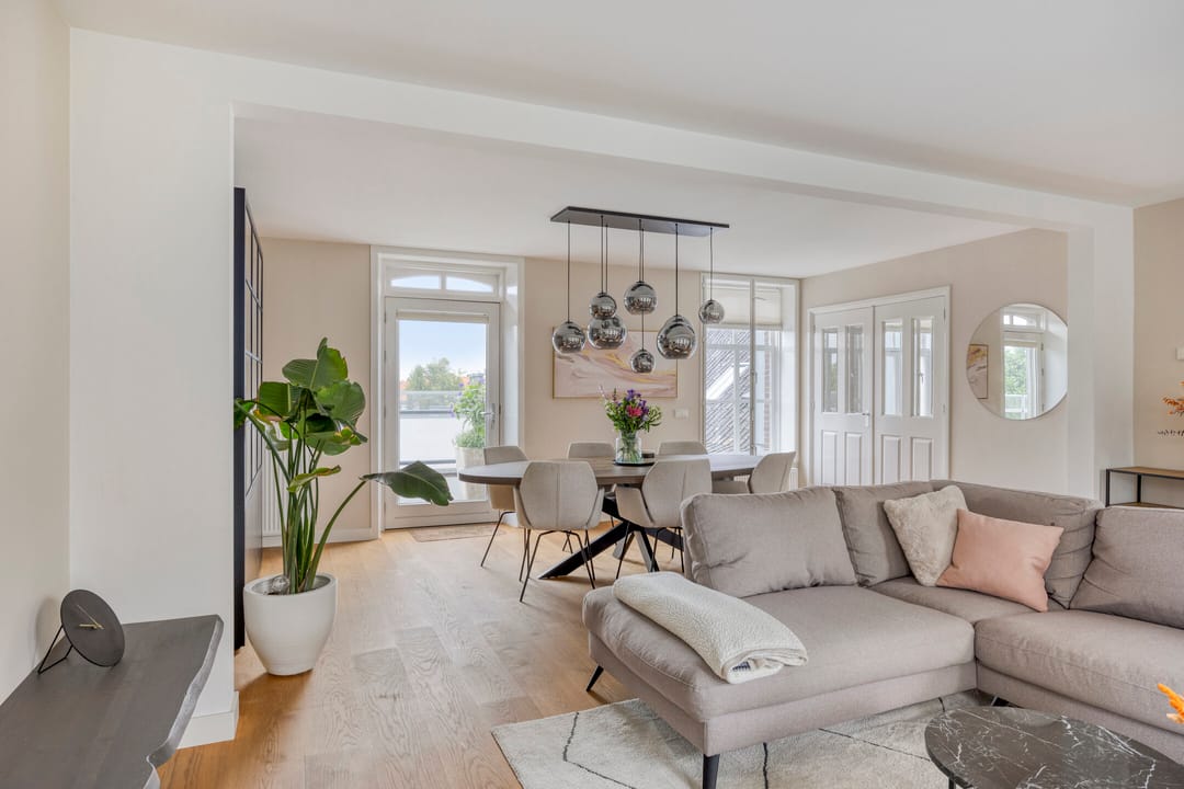 Foto 11 van Stationsweg 18-C