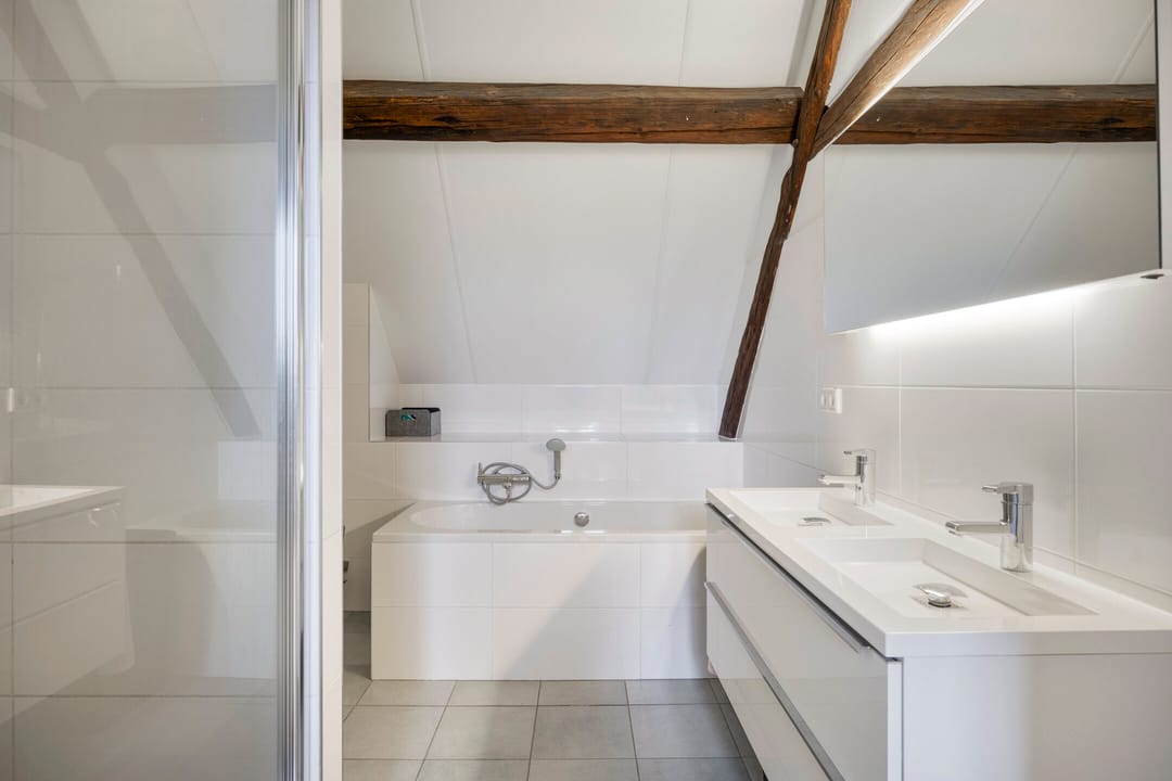 Foto 17 van Stationsweg 18-C