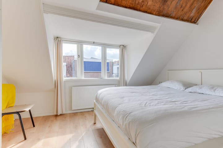 Foto 5 van Pieter Florisstraat 1