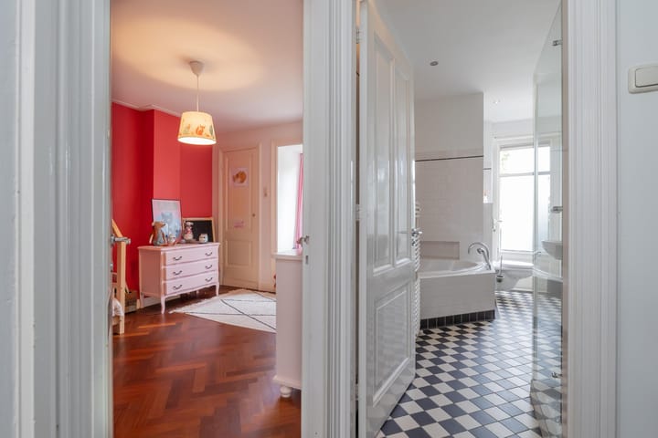 Foto 24 van Haarlemmerstraat 78