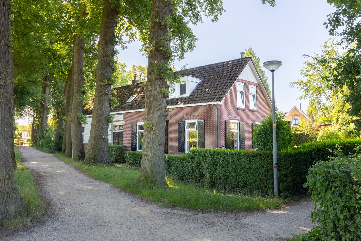 Foto 1 van 't Hof 1