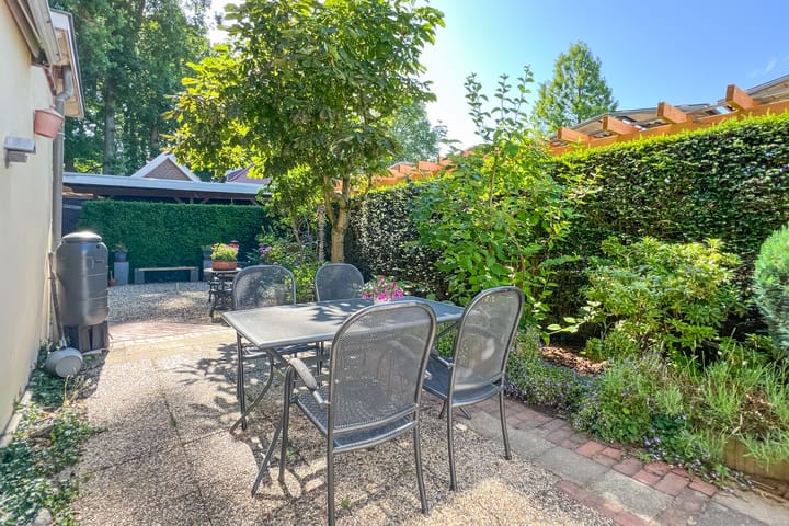 Foto 42 van 't Hof 1