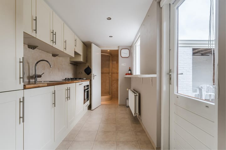 Foto 11 van Bijdorpstraat 6