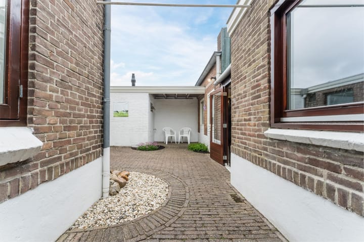 Foto 36 van Bijdorpstraat 6