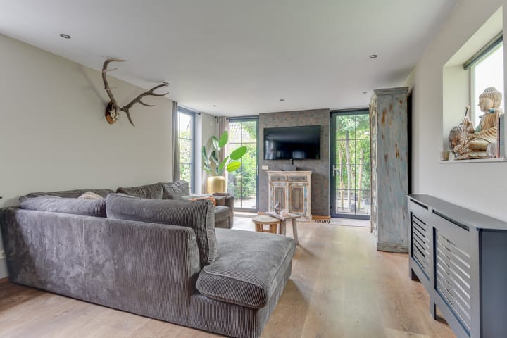 Foto 9 van Spoorstraat 98