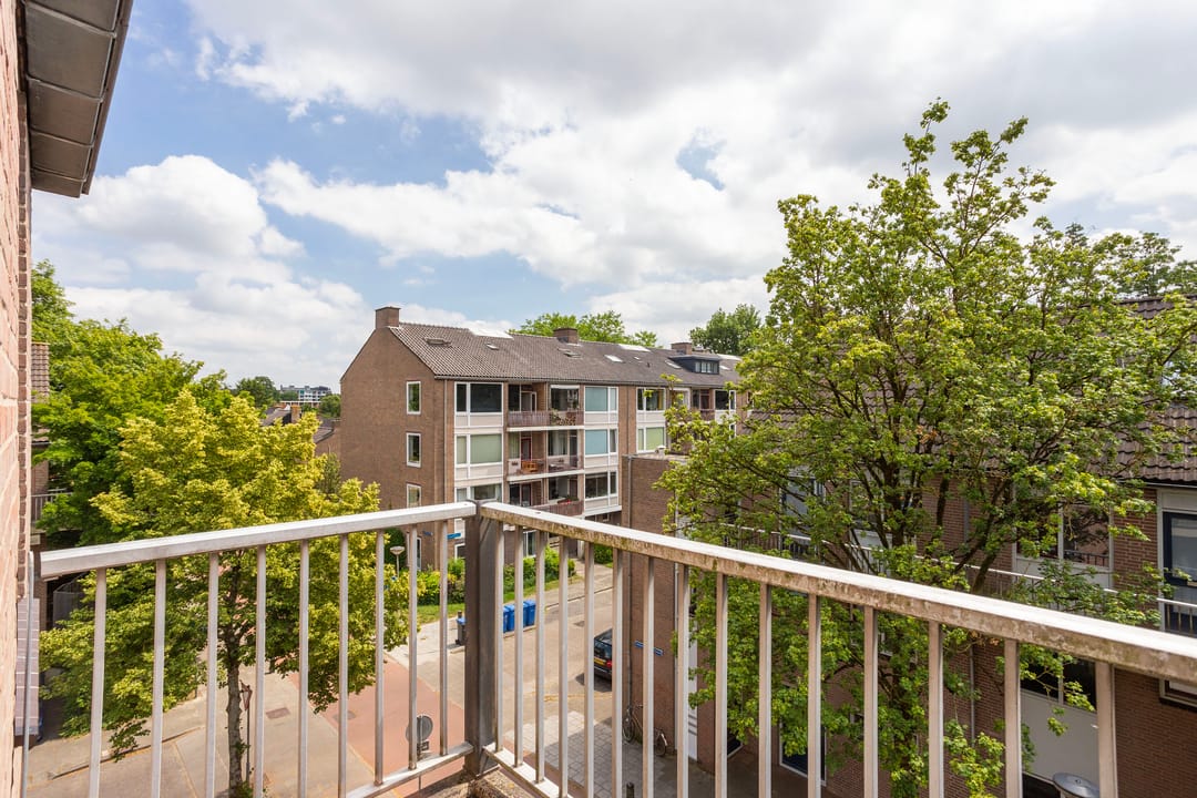 Photo 11 of Willem van Otterloostraat 20