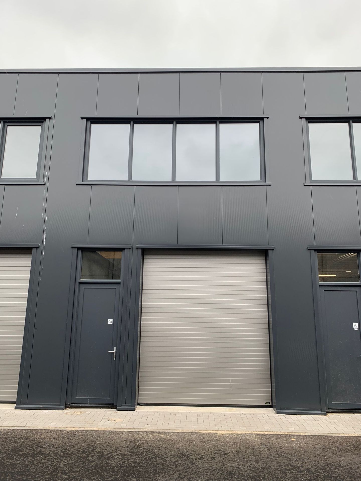 View photo 2 of Van Doornestraat 9-D