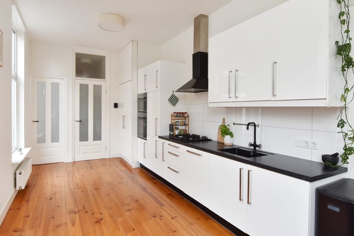 Foto 18 van Anton de Haenstraat 70