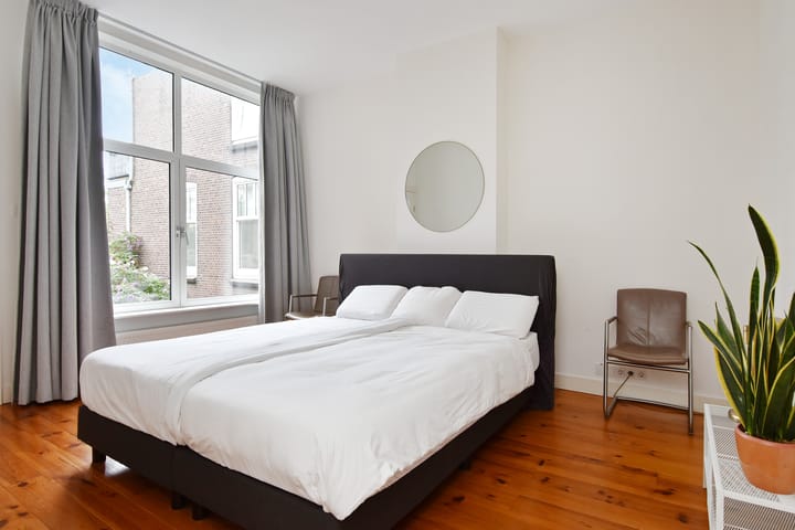 Foto 21 van Anton de Haenstraat 70