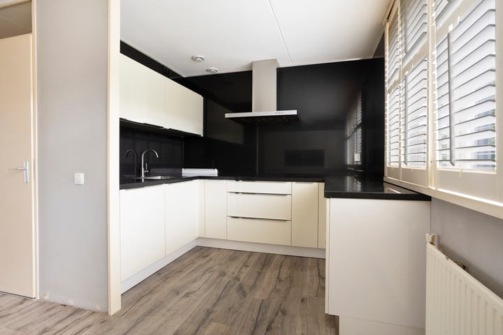 Foto 15 van J. Kluitstraat 16