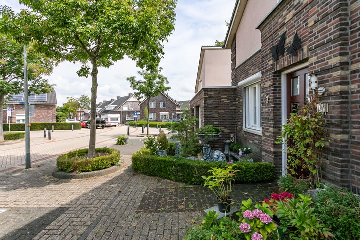 Foto 22 van Rozengaardstraat 3