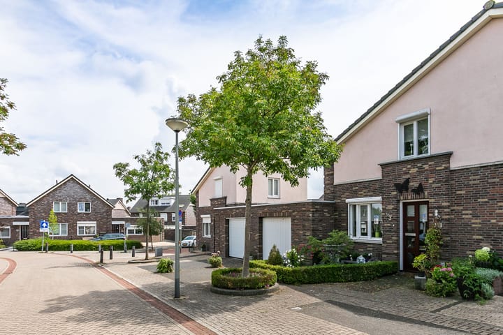 Foto 24 van Rozengaardstraat 3