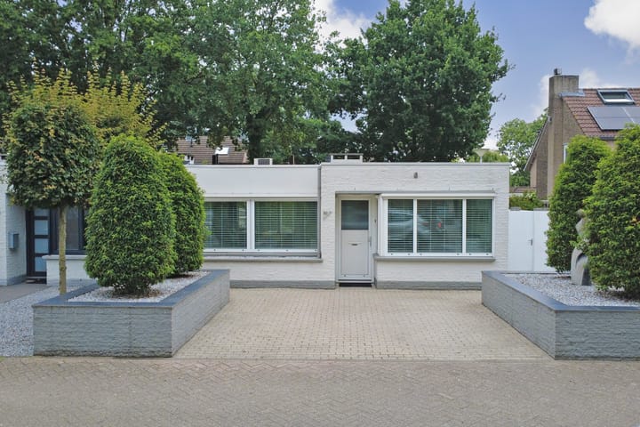 Middelgraaf 30