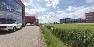 View 360° photos