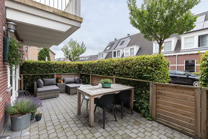 Photo 4 of Burgemeester Boudet van Damstraat 14