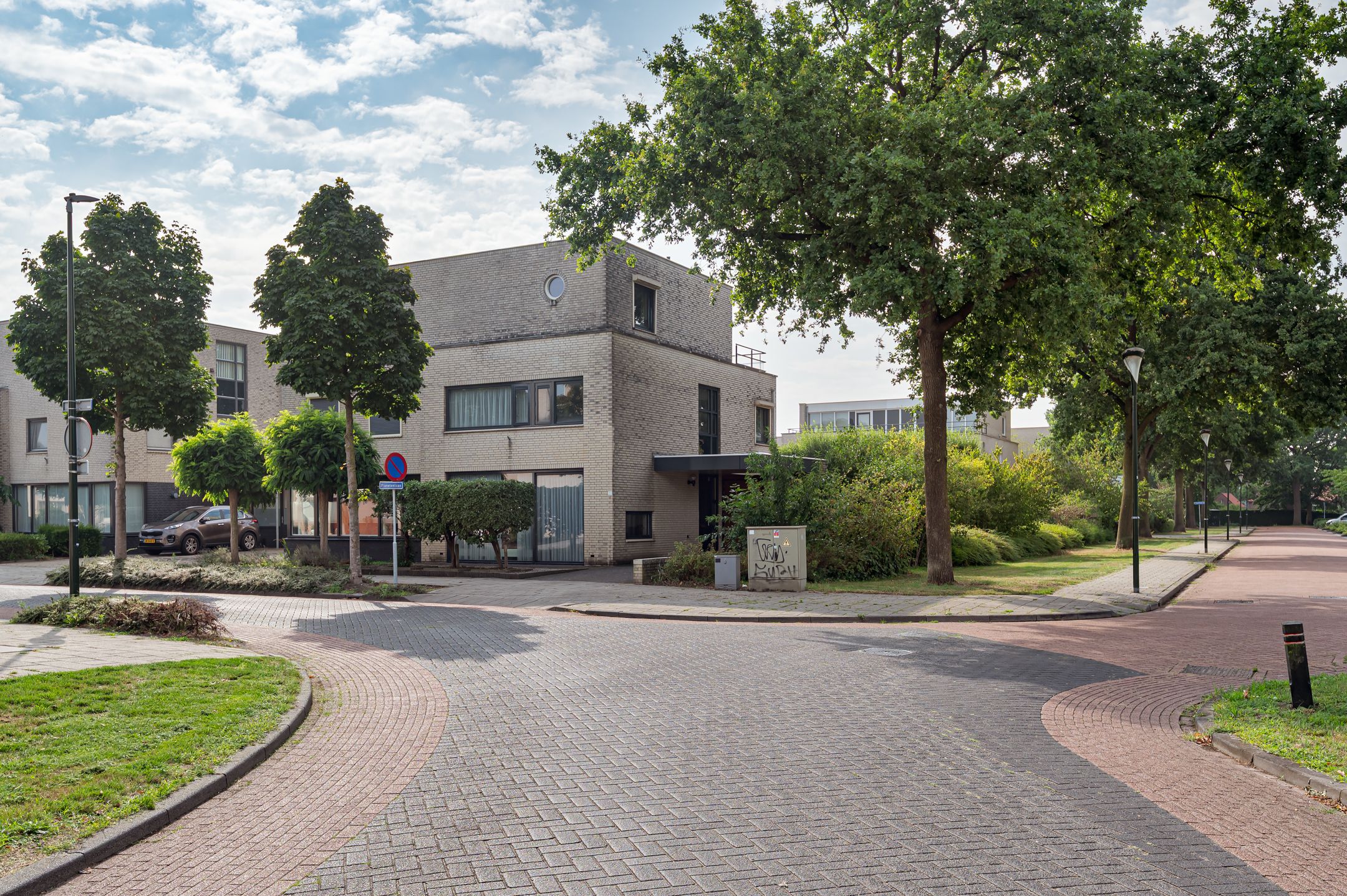 Foto 39 van Planetenlaan 55