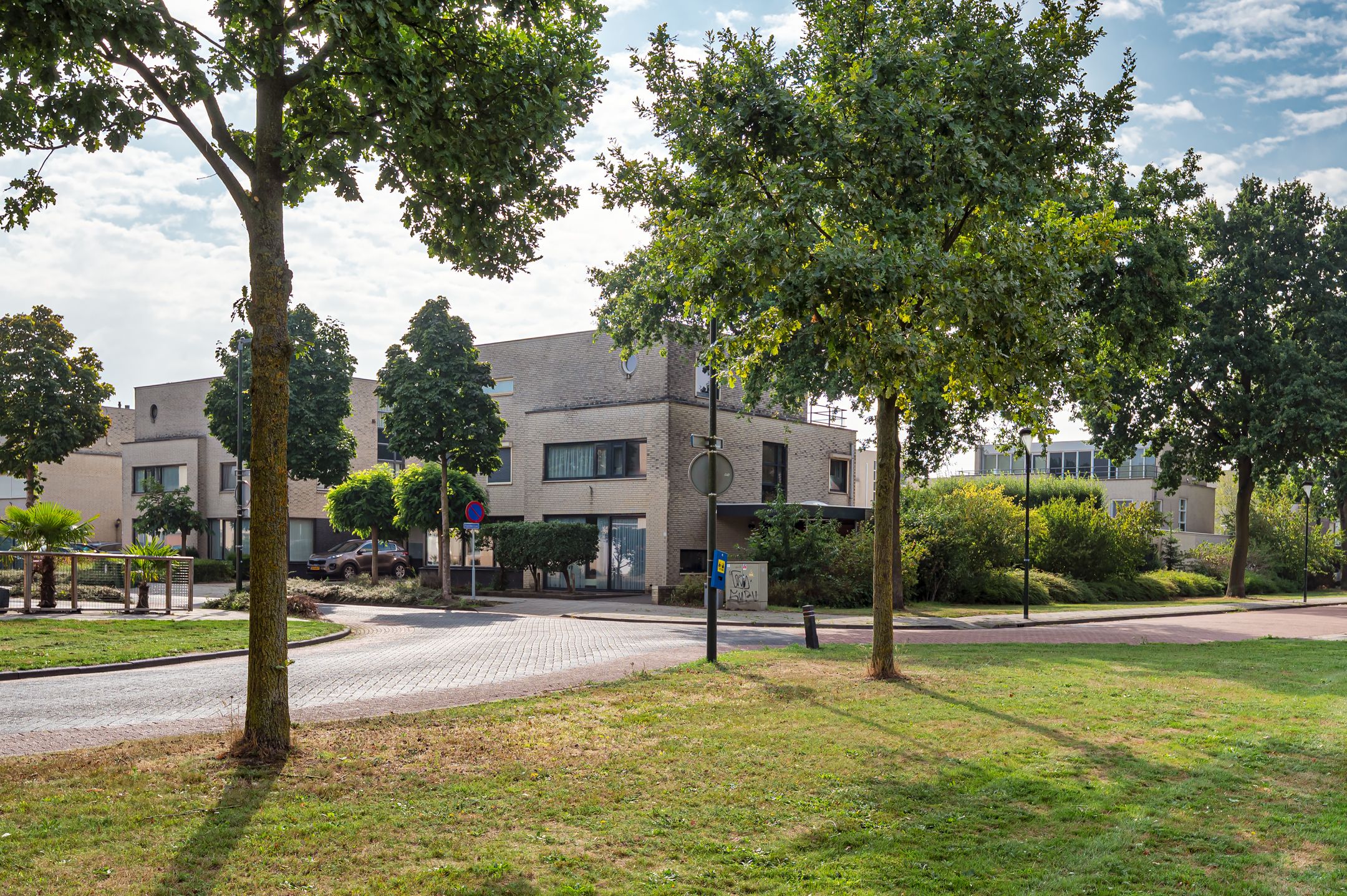 Foto 42 van Planetenlaan 55