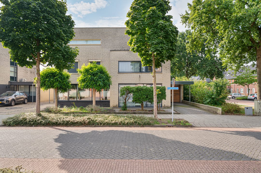 Foto 41 van Planetenlaan 55