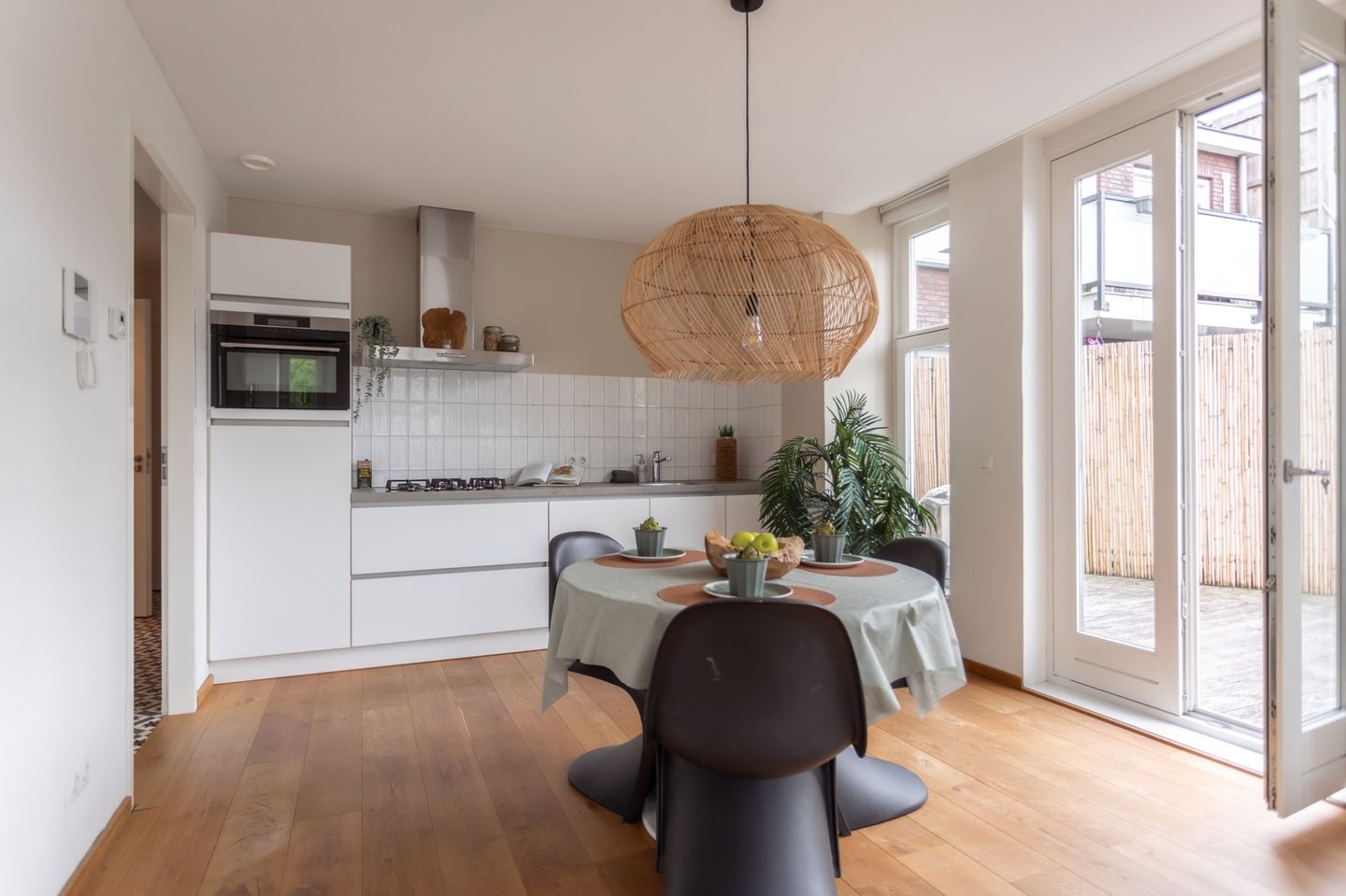 Photo 4 of Hinthamereinde 60-B