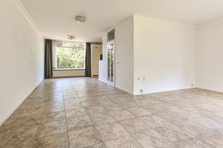 Photo 10 of Oosterduinweg 211