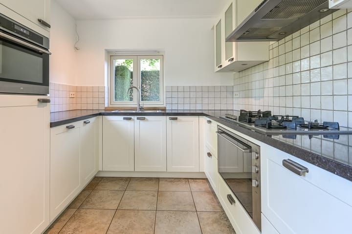 Photo 12 of Oosterduinweg 211