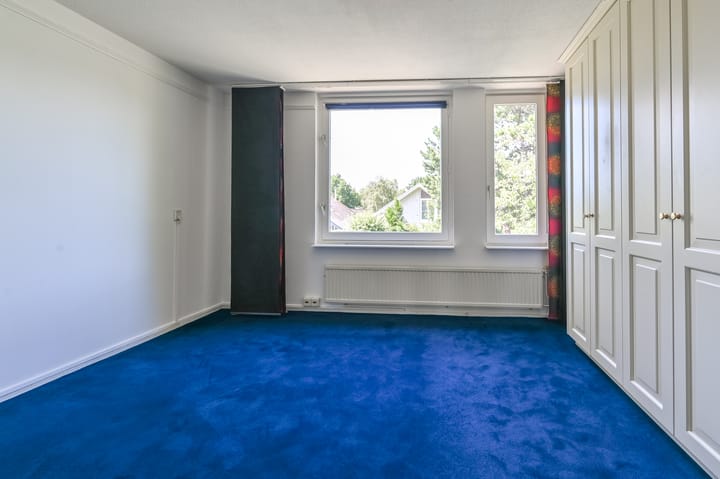 Photo 15 of Oosterduinweg 211