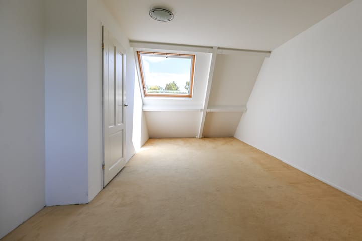 Photo 22 of Oosterduinweg 211