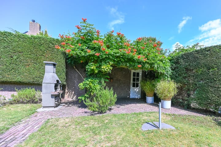 Photo 31 of Oosterduinweg 211