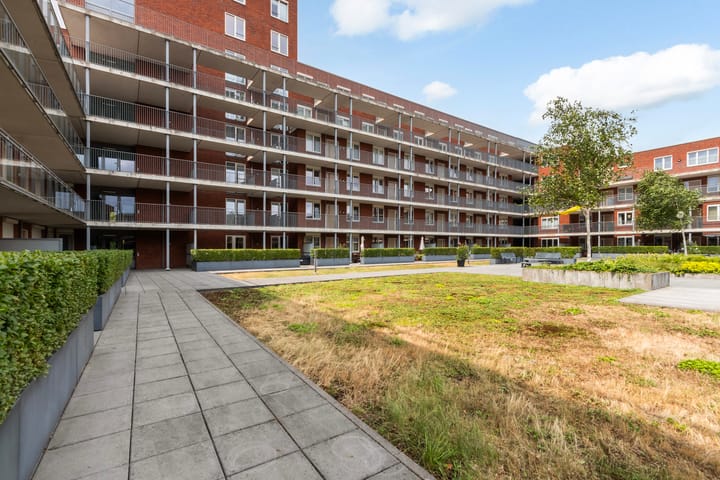 Photo 5 of Chris Bennekerslaan 27-G