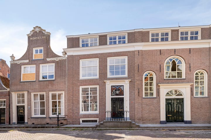 Breedstraat 42