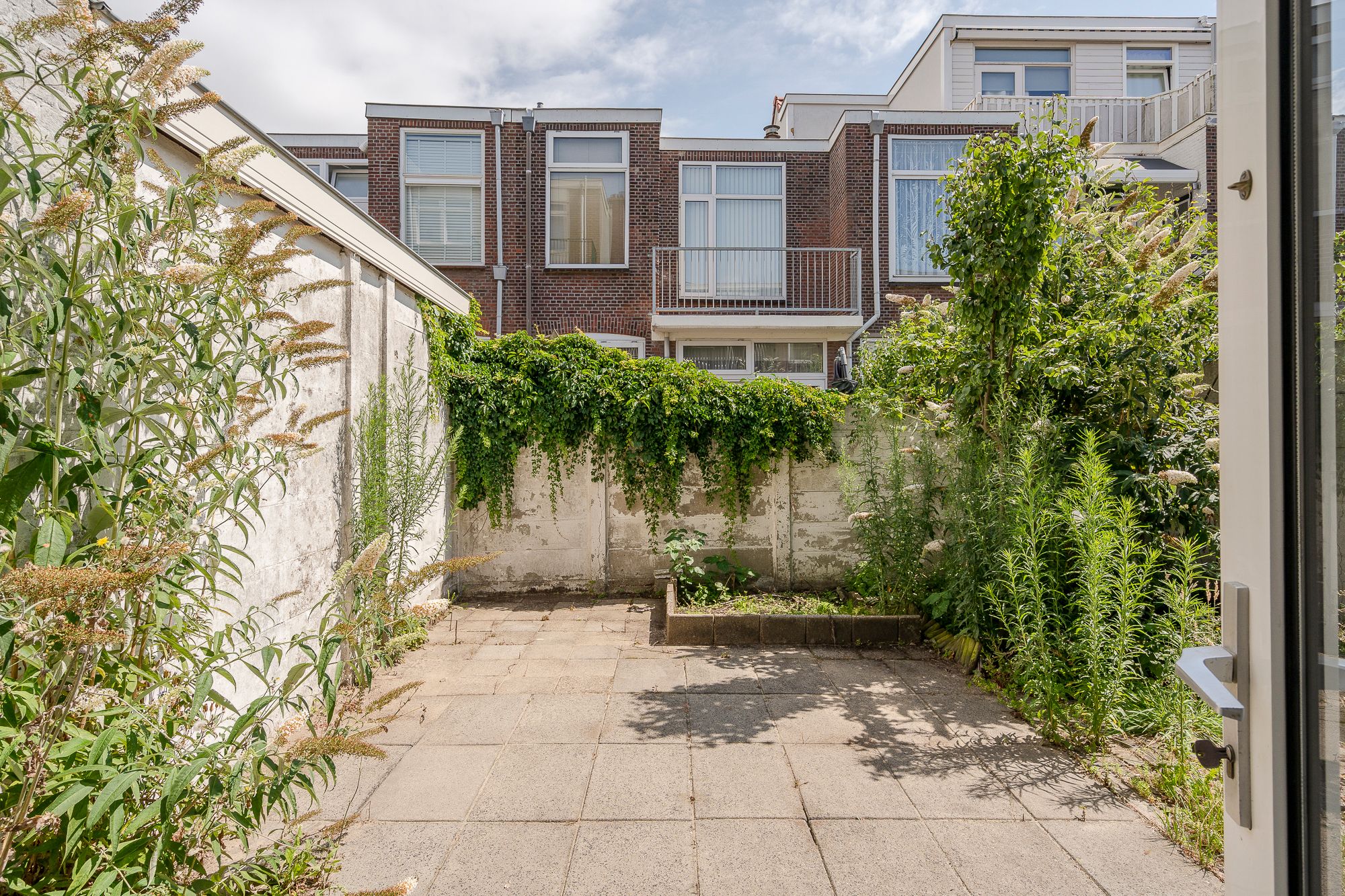 Foto 15 van Van Brederodestraat 19