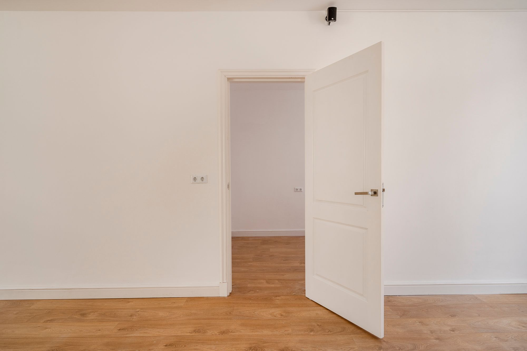 Foto 18 van Van Brederodestraat 19